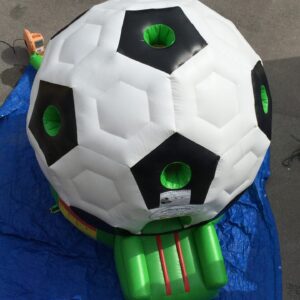 FUSSBALL – Bild 3